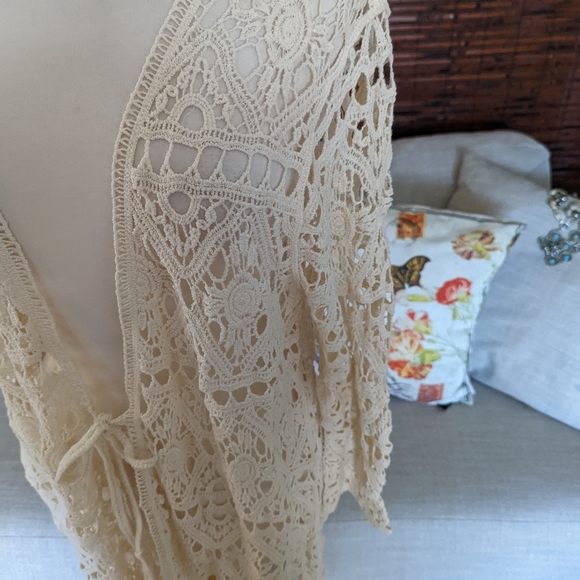 Belldini.  Cardigan.  A24 - Picture 3 of 8